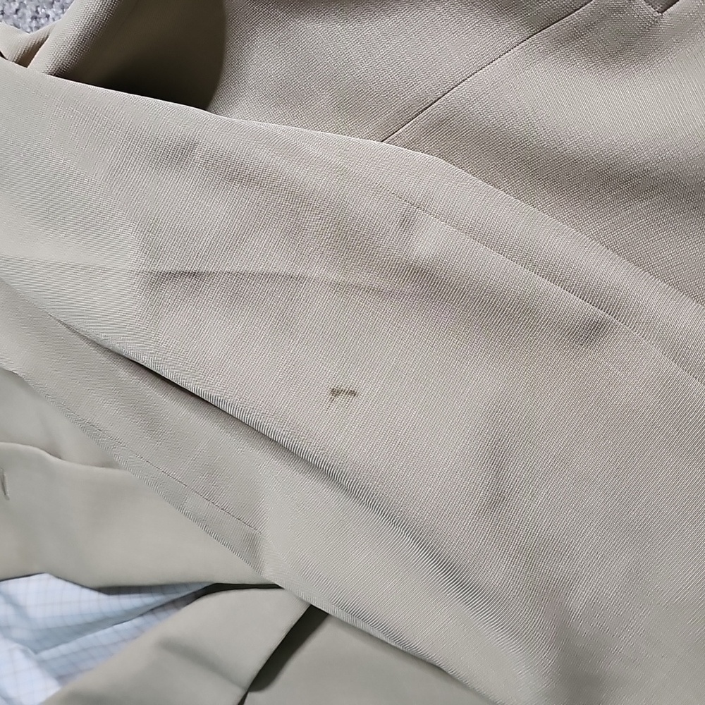 C3🔹️Stafford Tan Suit 3pc Set - Picture 7 of 11